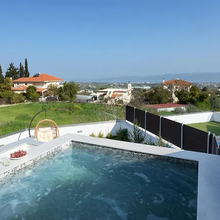 Serenity 1 With Jacuzzi & Gym *