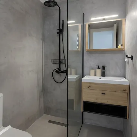 Serenity 1 With Jacuzzi & Gym וילה *