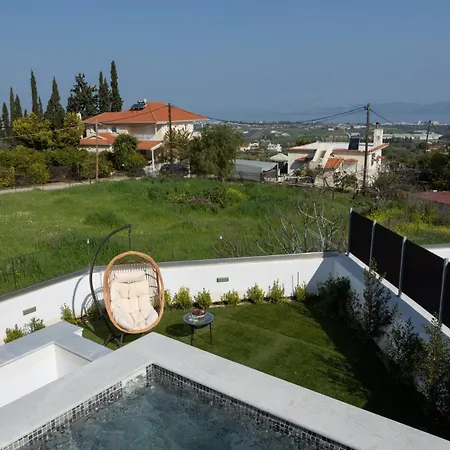 Serenity 1 With Jacuzzi & Gym * Corinth