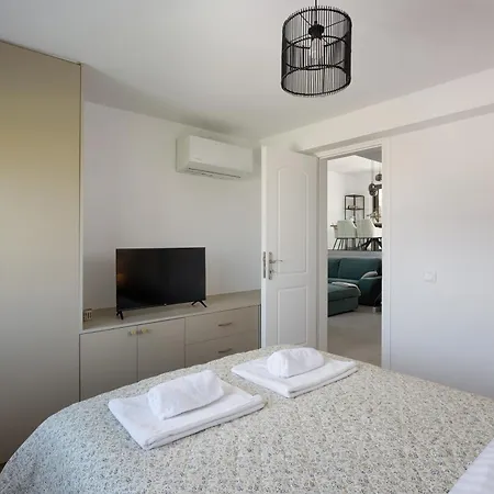 וילה Serenity 1 With Jacuzzi & Gym Corinth