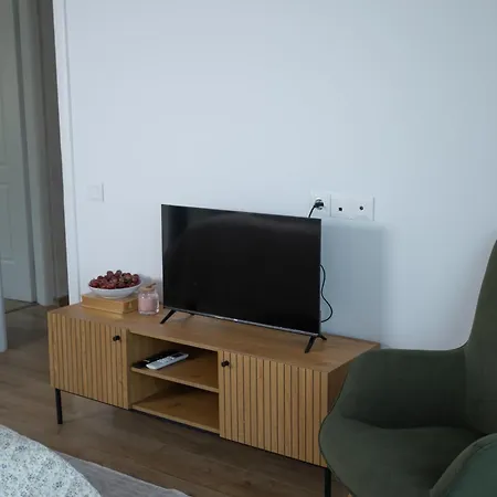 Serenity 1 With Jacuzzi & Gym וילה